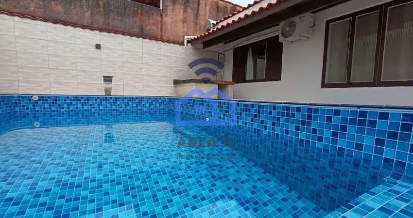 Maravilhosa casa com edícula à venda no bairro Porto Novo em Caraguatatuba, SP - Oportunidade imper