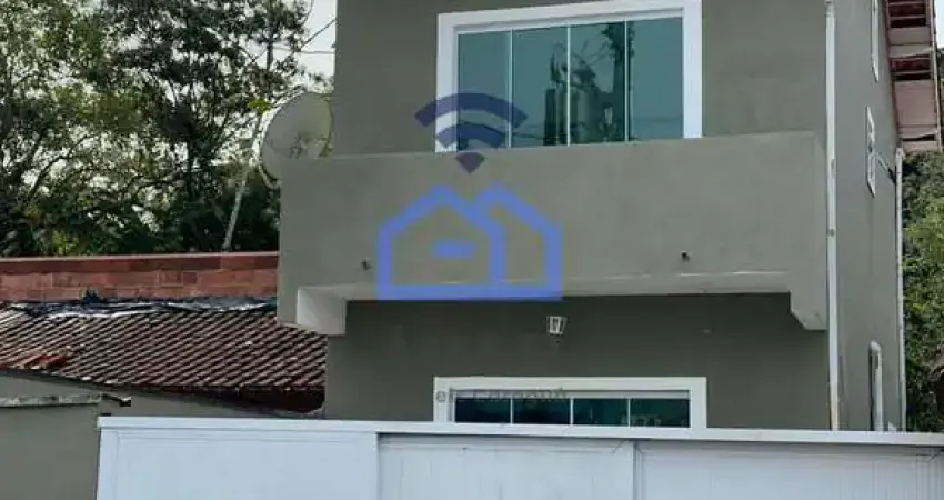 Sobrado com piscina à venda no bairro do Massaguaçu em Caraguatatuba, SP