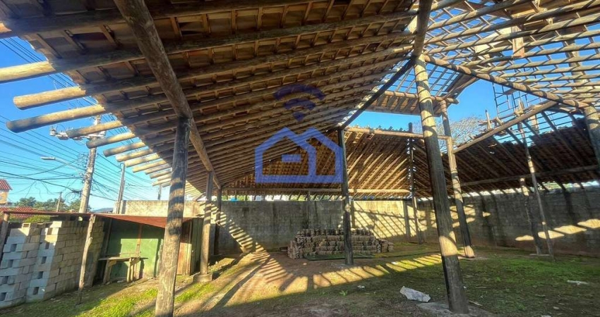Terreno à venda no bairro do Massaguaçu em Caraguatatuba, SP - Com mais de 450m²!