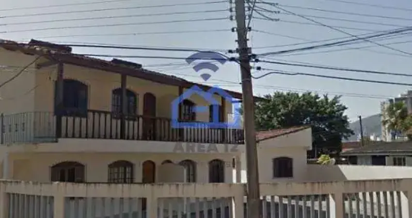 Casa com 2 quartos à venda no Prainha, Caraguatatuba