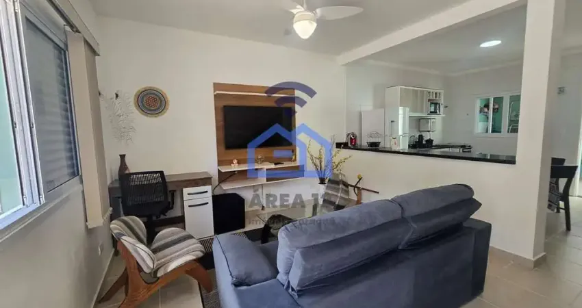 Lindíssimo sobrado à venda a poucos passos da prainha, bairro prainha, caraguatatuba, sp