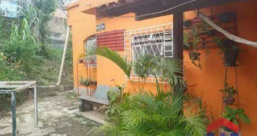 Casa com 4 dormitórios à venda por R$ 550.000,00 - Califórnia - Belo Horizonte/MG