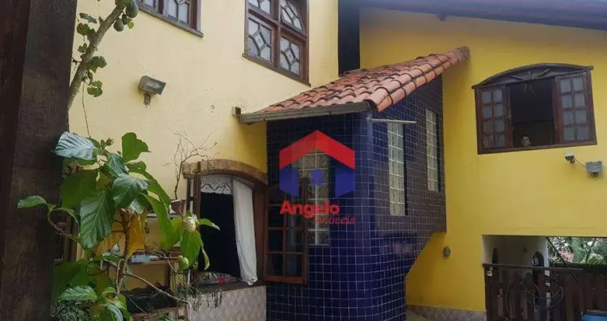 Casa à venda por R$ 850.000,00 - Rio Branco - Belo Horizonte/MG