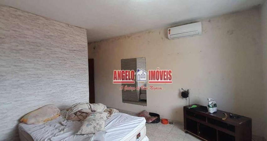Casa com 3 quartos à venda, 240 m² por R$ 590.000 - Santa Mônica - Belo Horizonte/MG