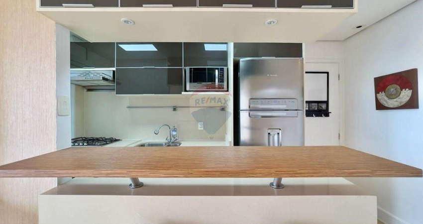 Excelente apartamento com suíte, 2 vagas e lazer, na Vila Alexandria! Oportunidade!