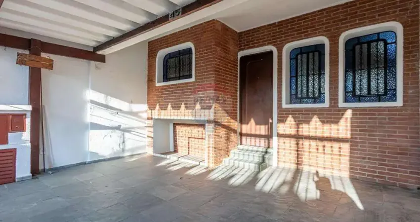 OPORTUNIDADE ÚNICA – VILA ALEXANDRIA - CASA TÉRREA, 128M À VENDA COM 2 VAGAS DE GARAGEM | PRÓX. AO AEROPORTO DE CONGONHAS