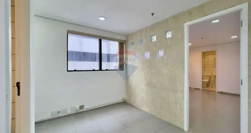 Conjunto Comercial / Sala 30m², 1 vaga à Venda na Avenida Fagundes Filho, São Judas