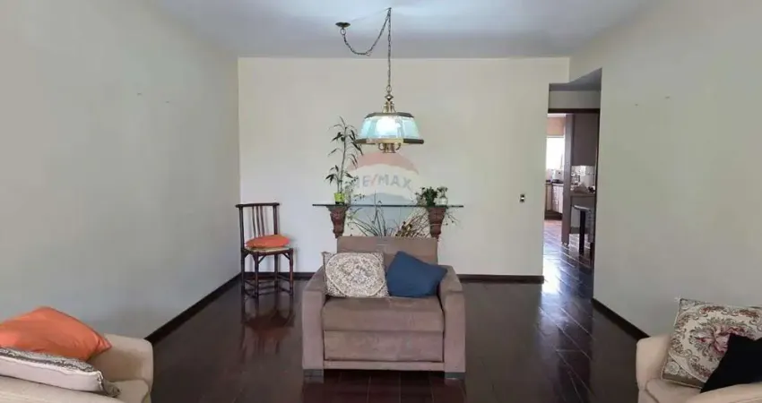 Agradável e espaçoso apartamento no Brooklin com 179 m2 em EXCELENTE LOCALIZAÇÃO