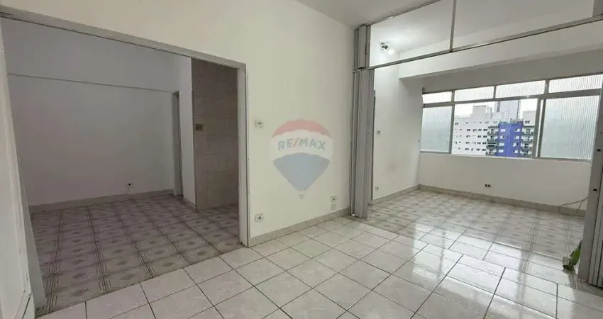 Apartamento de 40m² Localizado Próximo a Praia, Estação VLT e Região Central de São Vicente - SP