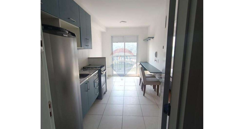 Apartamento na Chácara Santo Antônio 29M² sendo 1 dormitório e vaga na garagem.
