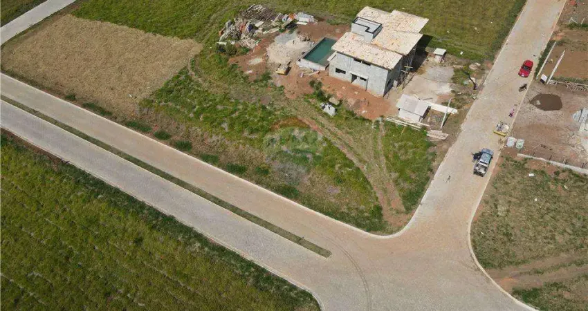 Incrível oportunidade em Joanópolis, lote de esquina com 1000 mts totalmente plano , no residencial Eldorado, agende uma visita!