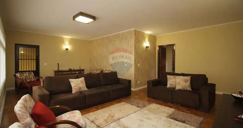 Casa espaçosa e completa na vila vera – porteira fechada, 270 m² de conforto e versatilidade