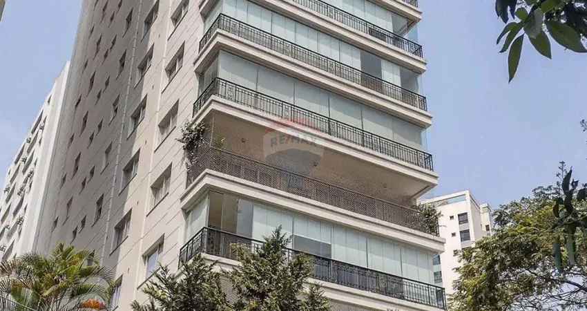 Apartamento Alto Padrão, Rua Afonso de Freitas, 669, ap 41 - 222 m² úteis e 3 Vagas