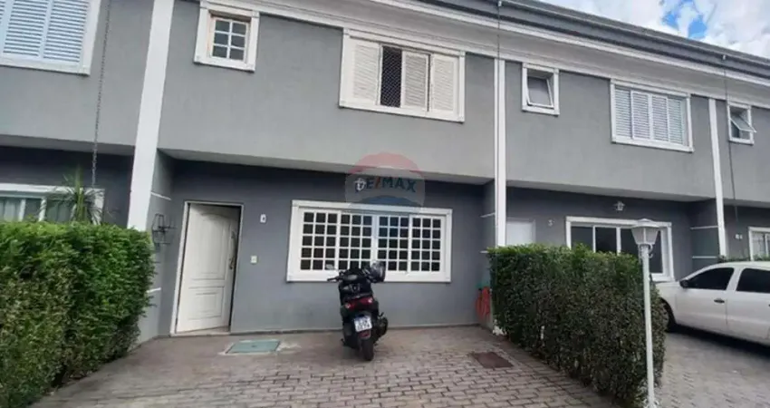 BELO SOBRADO COM 3 DORMS, 1 SUITE, CHURRASQUEIRA E 2 VAGAS