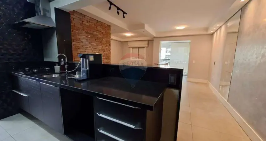 Apartamento com 2 doms sendo 1 suite, 3 vagas e deposito no jaguaré prox metro