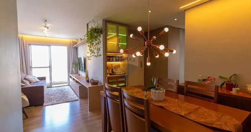 Apartamento tipo todo reformado e super moderno com 84 m2 com 3 quartos, 1 escritório , sala cozinha e area de serviço !