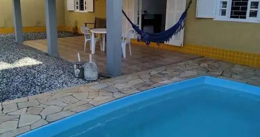 Casa com 2 quartos à venda no Centro, Balneário Piçarras 