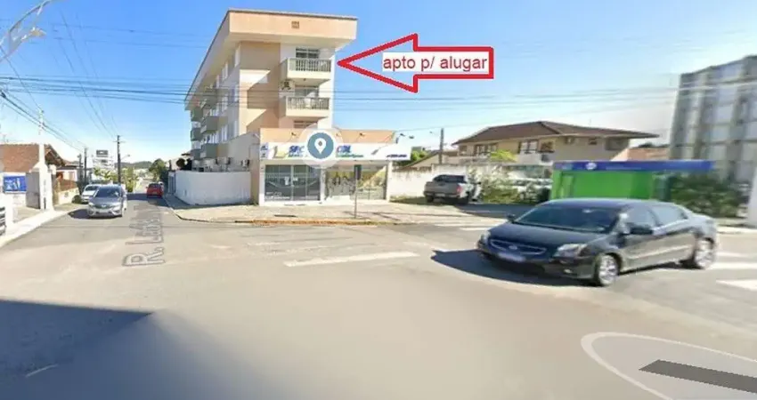 Apartamento com 3 quartos para alugar no Centro, Balneário Piçarras