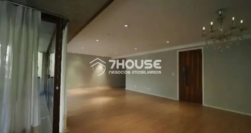 Apartamento de luxo no Cambuí, Campinas-SP com 4 quartos, 2 suítes, 5 banheiros, 2 vagas de garagem - 226m² de área.