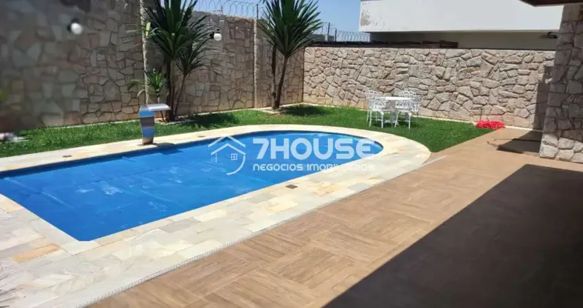 Impecável casa em condomínio à venda em Paulínia-SP, 3 quartos, 3 suítes, 5 banheiros, 4 vagas de garagem, 415m².