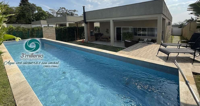 Casa nova, térrea a venda na Granja Viana,3 dorms(1ste) piscina
