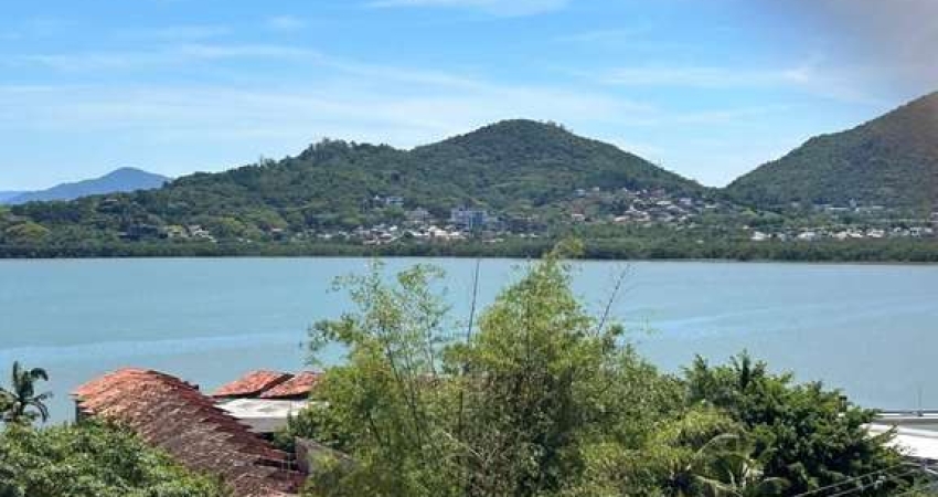 Apartamento à venda no bairro João Paulo - Florianópolis/SC