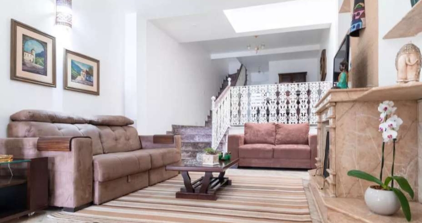 Casa à venda com 140m² na região do Jabaquara