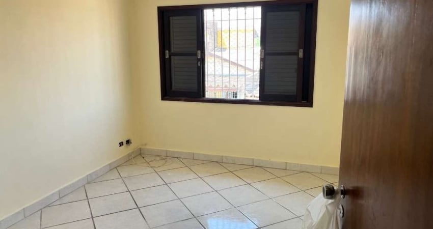 Casa à venda 3 DORM (1 SUÍTE) - 3 VAGAS