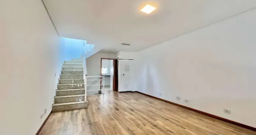 Sobrado de luxo na vila romano: 3 quartos, 3 suítes, 4 banheiros, 2 vagas de garagem, 134m² em são paulo-sp.