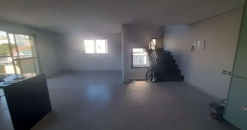 Sobrado no parque das nações com 3 quartos sendo 1 suíte e 4 vagas de garagem