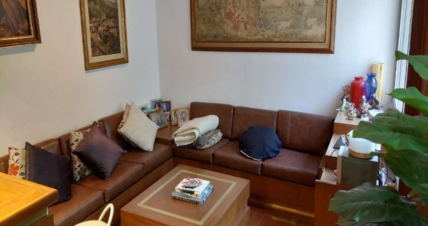 CASA A VENDA EM JARDIM LONDRINA, 250MTS, 3 QUARTOS, 1 SUITE, 4VAGAS