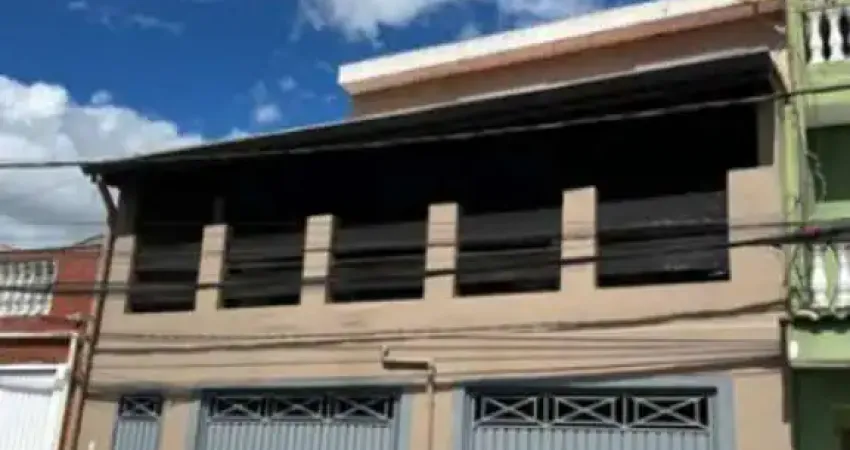 Casa à venda no jardim capão redondo com 170m² 3 dormitórios 1 suíte 3 banheiros 3 vagas