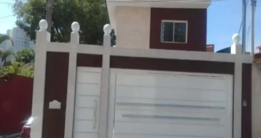 Casa à venda na Vila Guarani (Z Sul) com 220m² 2 dormitórios 1 suíte 3 banheiros 2 vagas