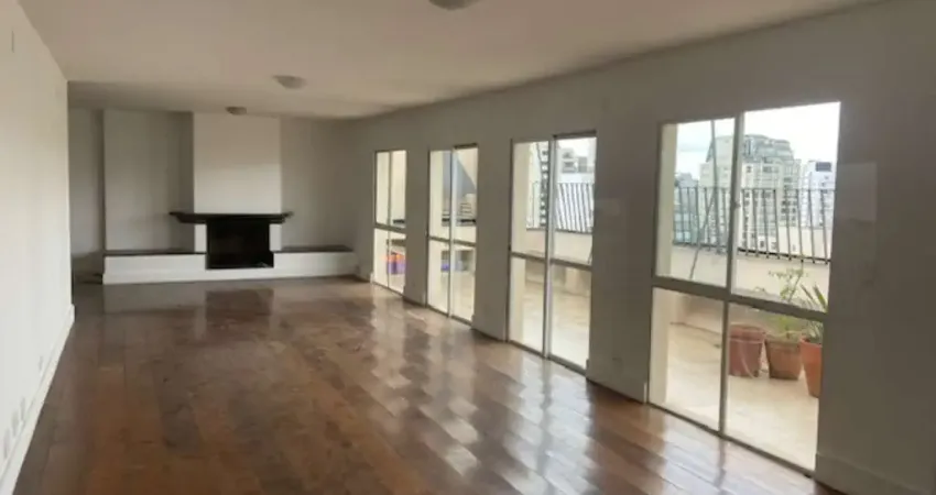 Luxuosa Cobertura na Vila Nova Conceição