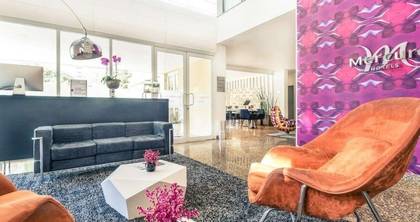 Flat à venda no Condomínio Executive Flat One na Vila Olímpia com 35m² 1 dormitório 1 banheiro 1 vaga
