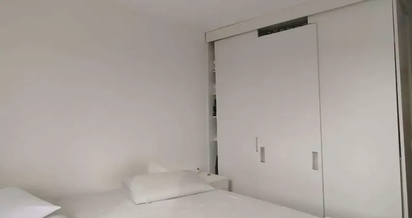 Apartamento A VENDA Jardins de Tamboré com 2 suítes, 2 vagas 100m²