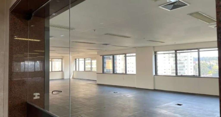 Conjunto comercial no Brooklin com 258m²