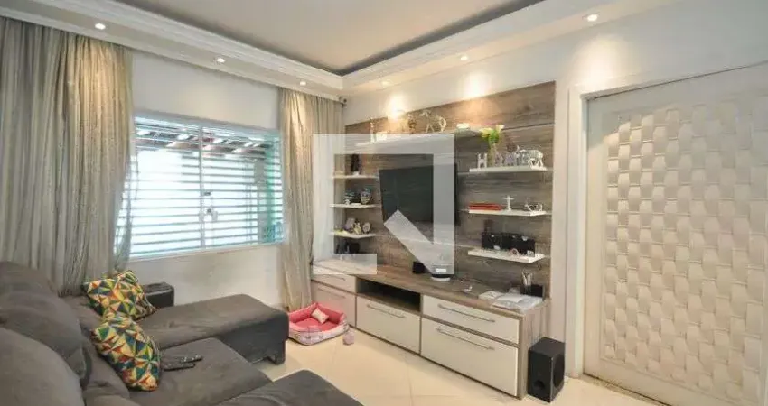 Casa com 3 quartos à venda na Rua dos Maracujás, --, Vila Mazzei, São Paulo