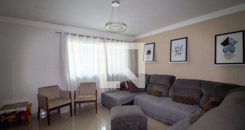 Casa à Venda - Jardim Éster Yolanda, 3 Quartos,  220 m2