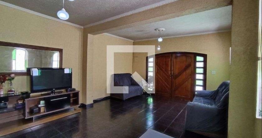Casa à Venda - Vila Ré, 3 Quartos,  250 m2
