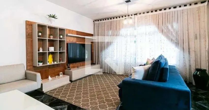 Casa com 3 quartos à venda na Rua Pedro Voss, --, Vila Carrão, São Paulo