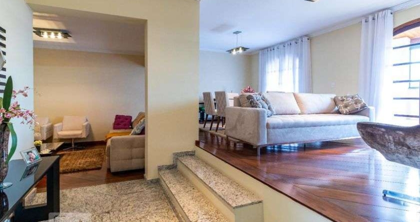 Casa à Venda - Jardim Miriam, 3 Quartos,  260 m2