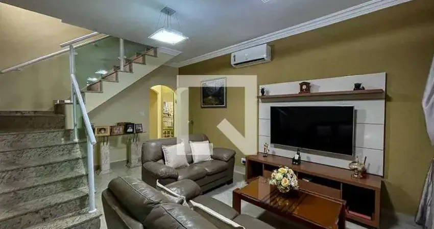 Casa com 3 quartos à venda na Rua Frei Gaspar de Deus, --, Vila Amália, São Paulo