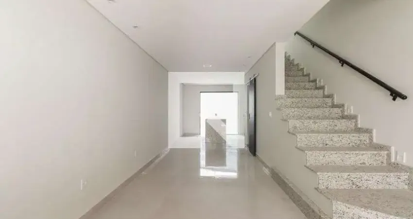 Casa à Venda - Vila Carrão, 3 Quartos,  150 m2