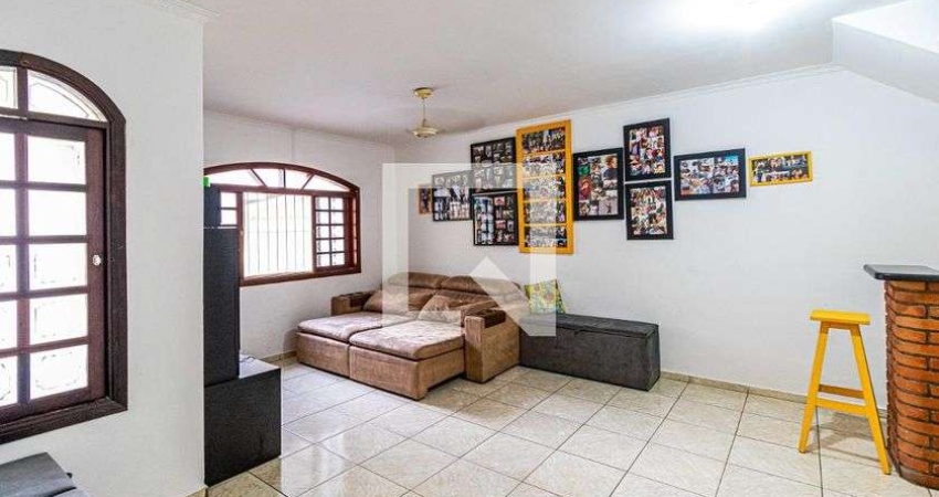 Casa à Venda - Jardim Éster Yolanda, 3 Quartos,  230 m2
