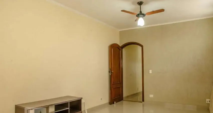 Casa com 3 quartos à venda na Rua Salvador Sala, --, Piqueri, São Paulo