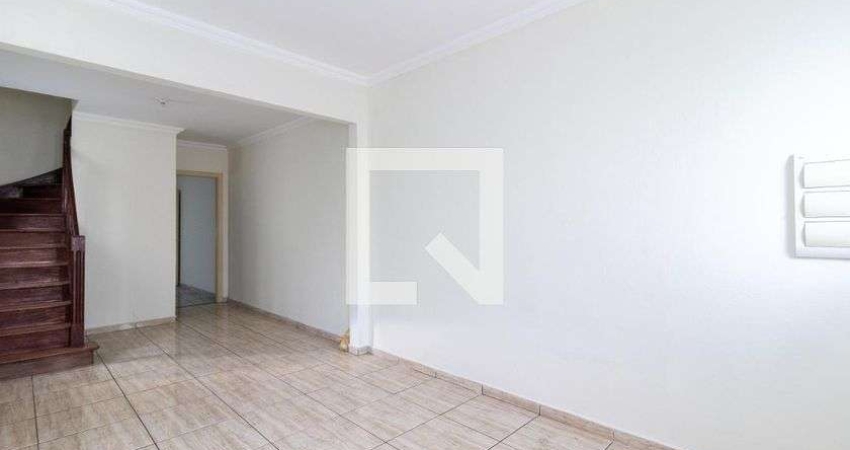 Casa à Venda - Água Fria, 3 Quartos,  249 m2