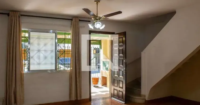 Casa à Venda - Saúde, 2 Quartos,  130 m2