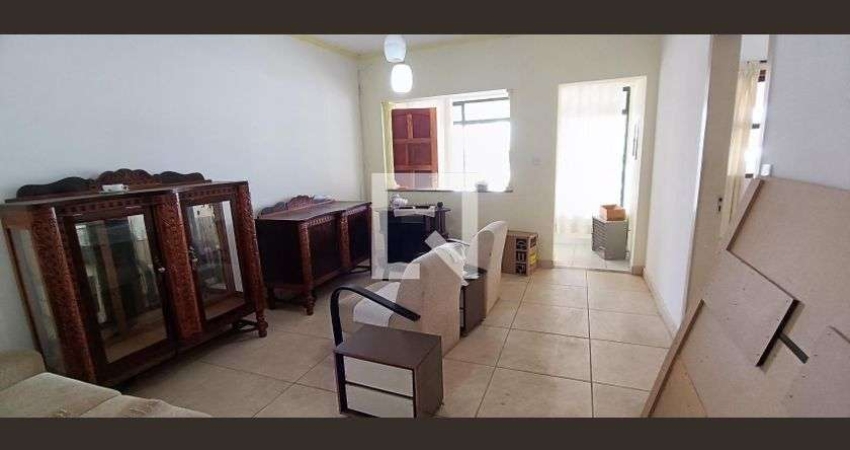 Casa à Venda - Jardim Monte Kemel, 2 Quartos,  250 m2
