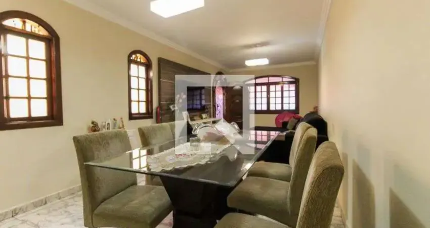 Casa à Venda - Vila Jacuí, 3 Quartos,  350 m2